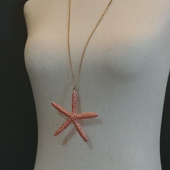 ALDO Starfish 3D Pendant Necklace on Gold Toned Chain Beach Summer Vibes - Picture 4 of 5